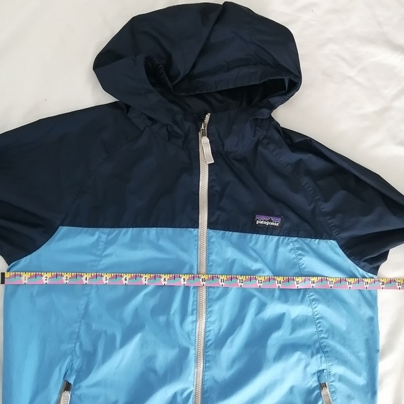Patagonia Light Hooded Windbreaker Jacket Boy's Size XXL (Fits Woman's S/M) - Picture 14 of 16